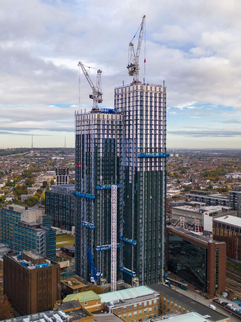 Tide Construction Installs Last Module On World’s Tallest Modular Tower Buildoffsite